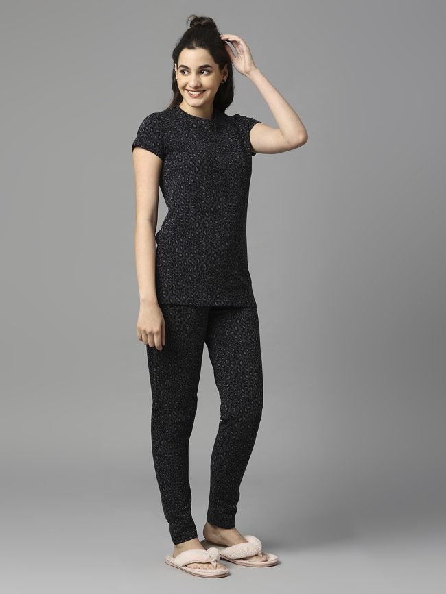 Tshirt with Pyjamas - The Black Jaguar Sleepwear